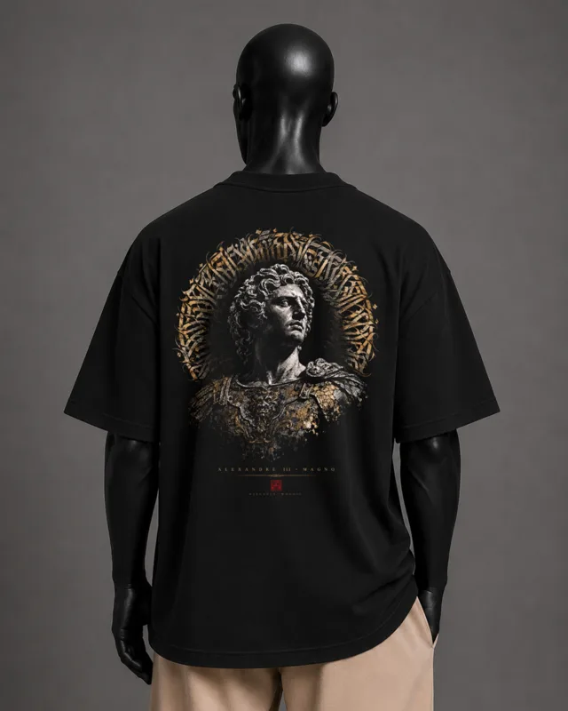 Camiseta Alexandre Magno da coleção MOTUS, da OverNous